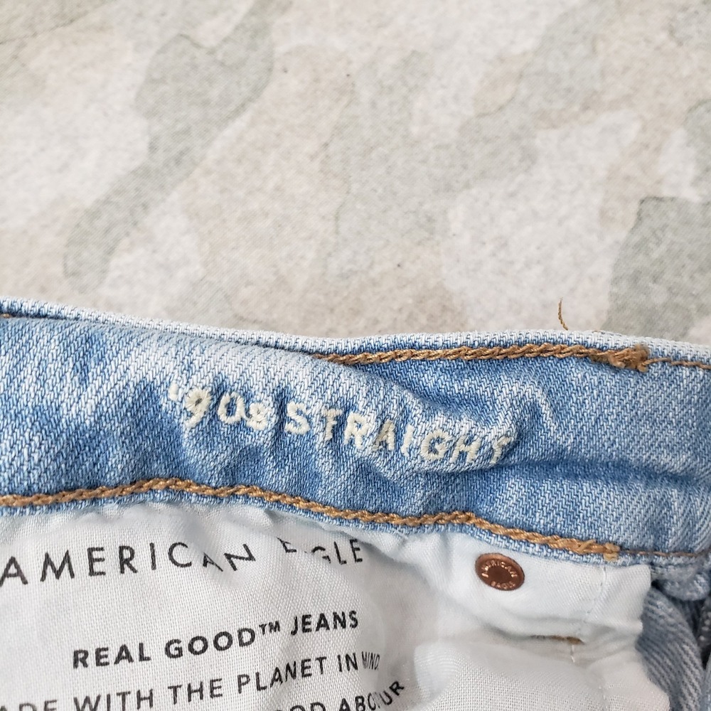 American Eagle Jeans Womens 10 Blue 90's Straight Distressed Denim Light Wash - Picture 7 of 12